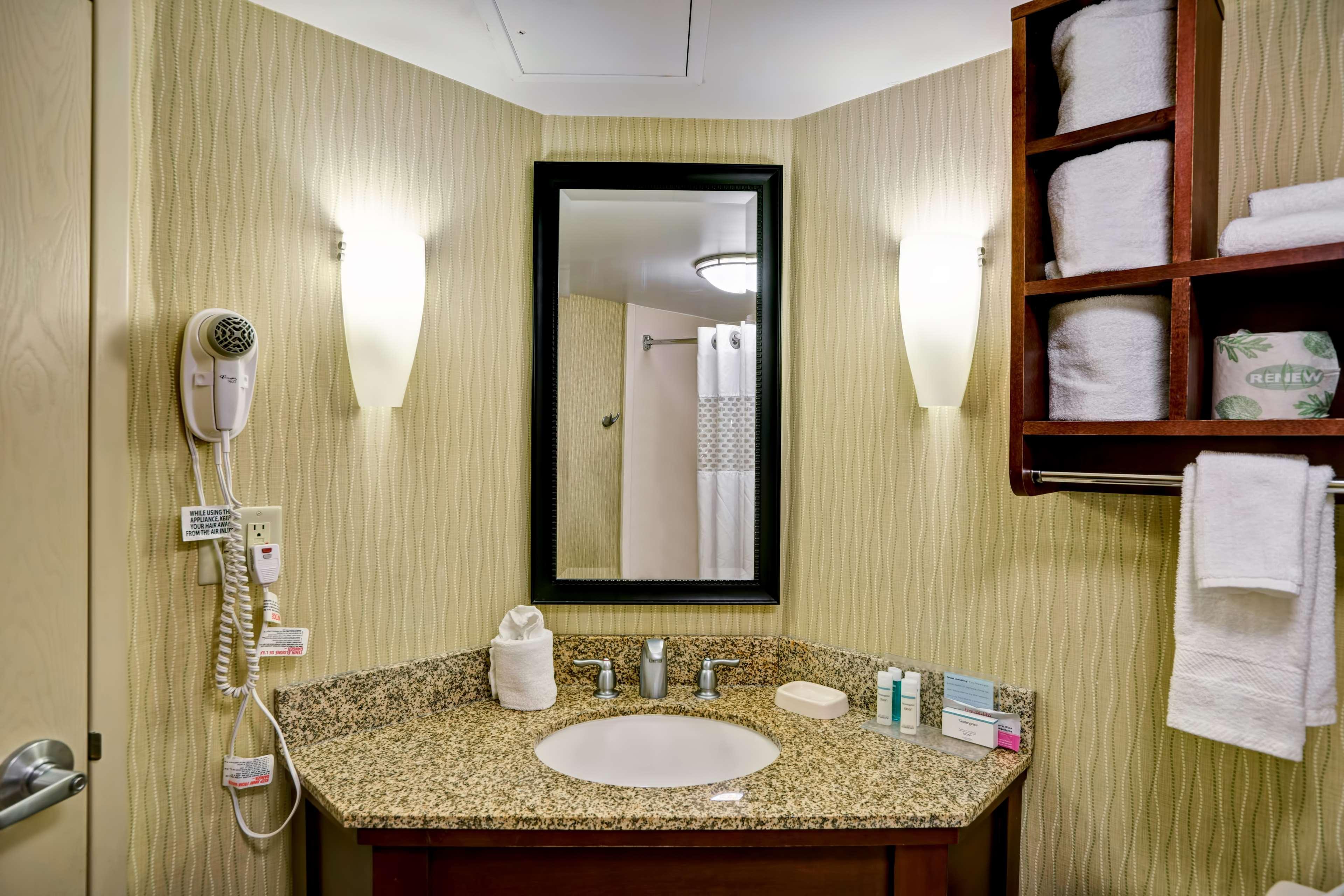 Hampton Inn Beckley Exteriör bild