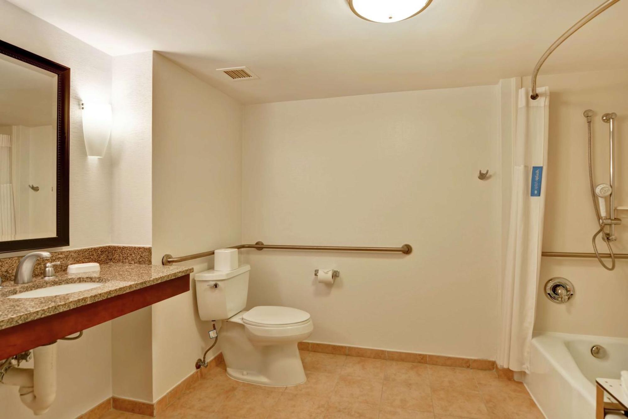 Hampton Inn Beckley Exteriör bild