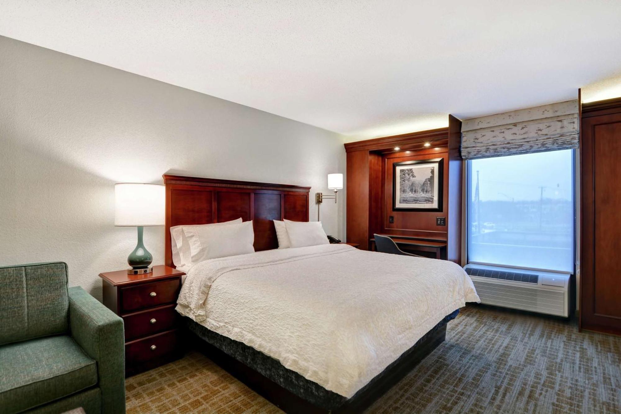 Hampton Inn Beckley Exteriör bild